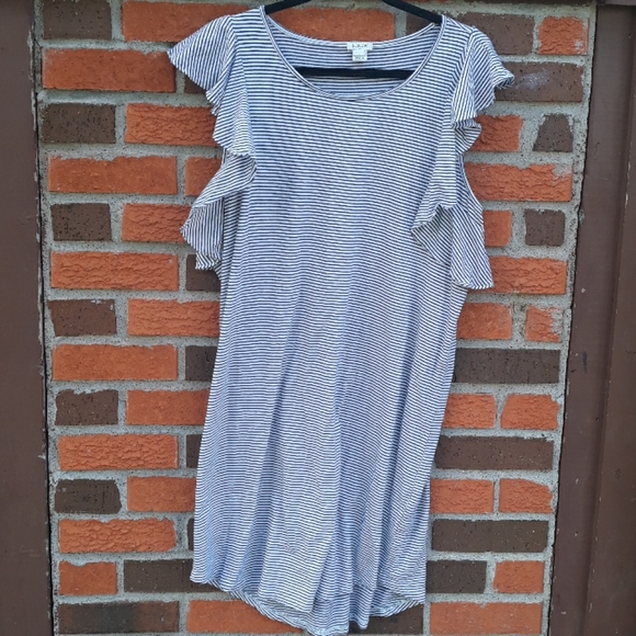 J. Crew Ruffle Sleeve Shift Dress - Picture 2 of 8